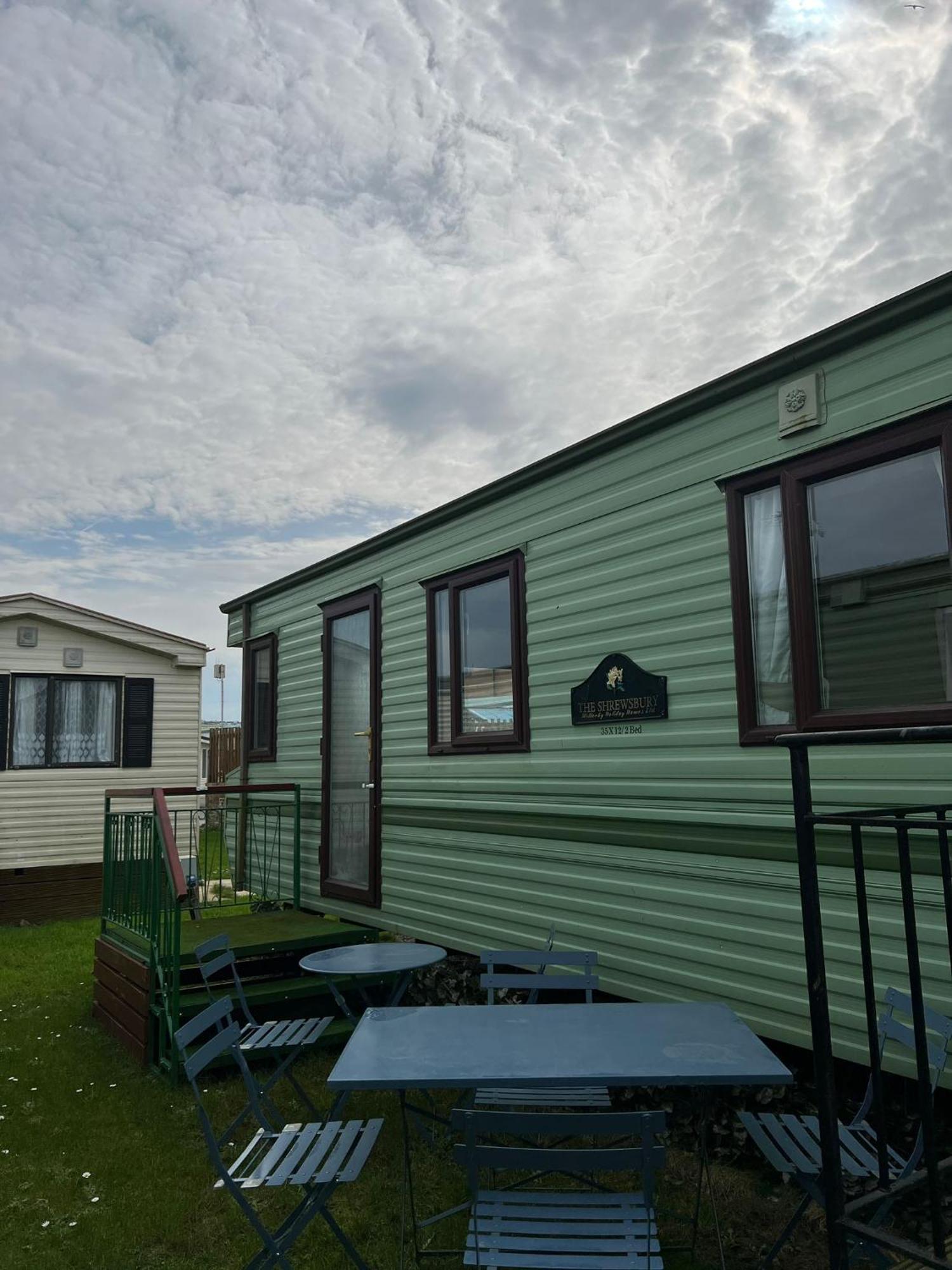 Beautiful 2 Bedroomed Mobile Home Aberystwyth Exterior photo